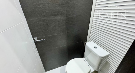 2i ZARIADENÝ BYT NA PREDAJ, HOLÍČ, PRI KAŠTIELI