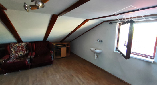 Exkluzívne: Rodinný dom Vinodol, 4-izbový, / Nitra 15km /