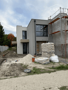 Na predaj rodinný dom, dvojdom A, v Šamoríne, ul. Podlesná