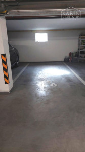 Vajnory - 3 izbový byt s loggiou, pivnicou  a parkovaním