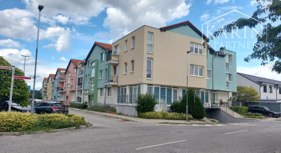 Vajnory - 3 izbový byt s loggiou, pivnicou  a parkovaním