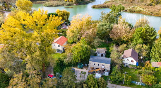KOMPLETNE ZARIADENÁ NOVOSTAVBA REKREAČNEJ CHATY