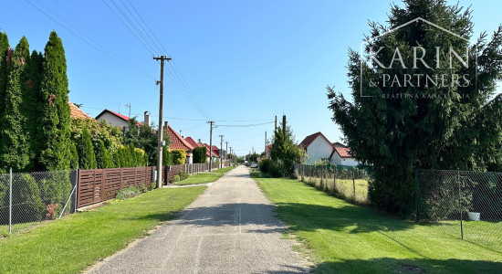 Stavebné pozemky v obci Poľný Kesov – ideálne miesto pre život aj investíciu!