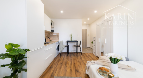 REZERVOVANÝ - Garsónka, ktorá vás zaujme: štýlový štartovací byt na Chrenovej – Nitra