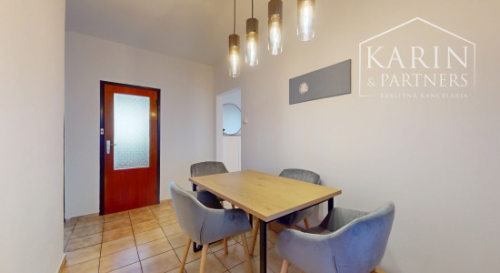 Kompletne zrekonštruovaný zariadený 3IB s loggiou a pivnicou