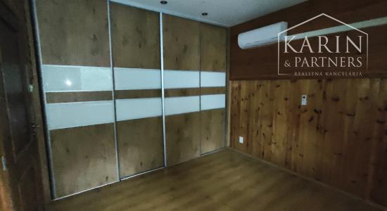 NA PREDAJ-Prevádzková budova+3i byt v centre obce Palárikovo