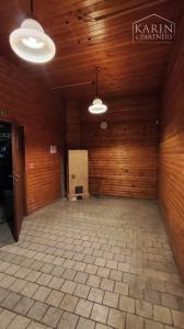 NA PREDAJ-Prevádzková budova+3i byt v centre obce Palárikovo