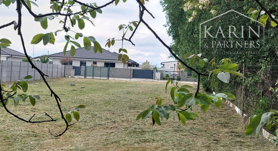 Stavebný pozemok 1 072 m2  -  Hrubá Borša okr. Senec