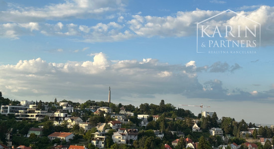 4 izbový byt na hradnom kopci na predaj