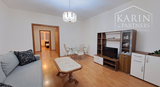 Prenájom 3-izbový byt s klimatizáciou, Smolenická ulica, Bratislava V Petržalka