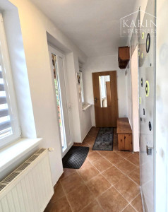 Predaj - 5 izbový, dvojgeneračný rodinný dom - Rajka Maďarsko