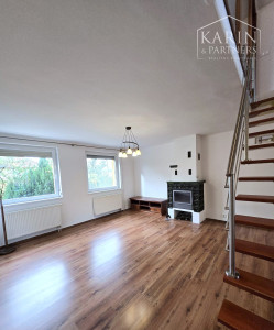 Predaj - 5 izbový, dvojgeneračný rodinný dom - Rajka Maďarsko