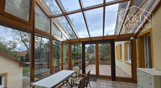 Predaj - 5 izbový, dvojgeneračný rodinný dom - Rajka Maďarsko