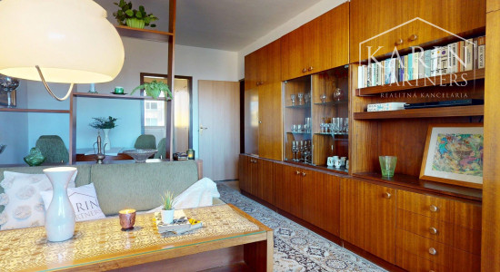 KOMPLETNE ZARIADENÝ 3I BYT S 2 LODŽIAMI A PIVNICOU