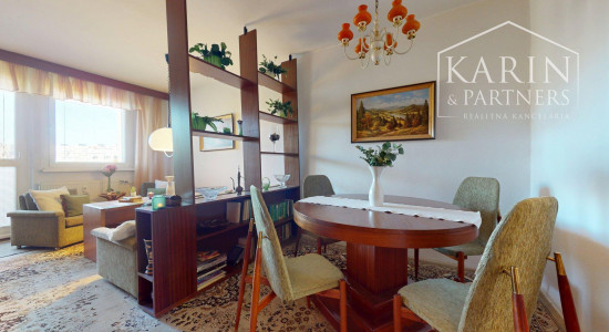 KOMPLETNE ZARIADENÝ 3I BYT S 2 LODŽIAMI A PIVNICOU