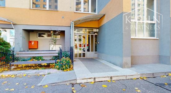 KOMPLETNE ZARIADENÝ 3I BYT S 2 LODŽIAMI A PIVNICOU