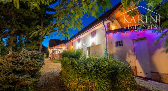 Hacienda v srdci prírody – jedinečný rodinný dom v obci Jesenské