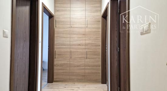 4 izbový RD 100m2 so záhradou 144m2, solárne panely, 2x parking, pokojná časť Rovinky