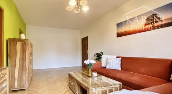 Prenájom Príjemný 3-izbový byt s balkónom a home office priestorom-Nitra Chrenová