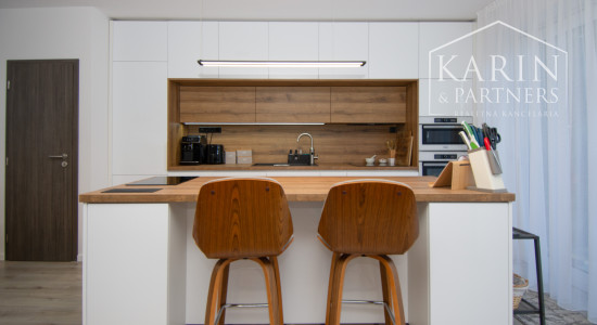 Nadštandardný 4 izbový rodinný dom s veľkou záhradou a komfortným vybavením, Šamorín