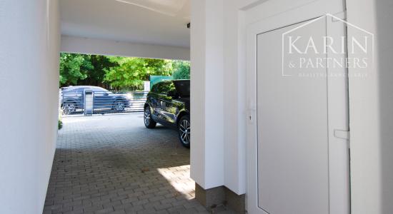 Nadštandardný 4 izbový rodinný dom s veľkou záhradou a komfortným vybavením, Šamorín