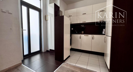 3 izbový byt na krátkodobý prenájom v centre Bratislavy