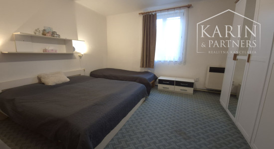 KOMPLETNE ZARIADENÝ 4I RODINNÝ DOM PO REKONŠTRUKCII