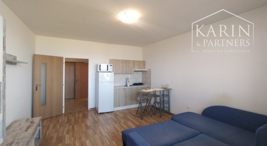 Predaj garsónka! 33,54 m2 s loggiou, ul. Jána Jonáša, Devínska Nová Ves, BA IV.