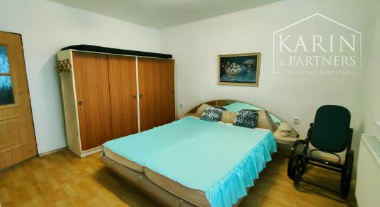 EXKLUZÍVNE na PREDAJ: Rodinný dom 4izbový s garážou, Palárikovo