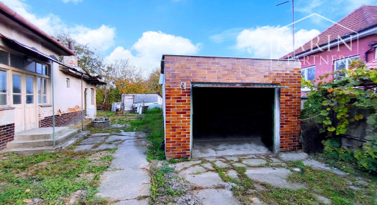 EXKLUZÍVNE: Predaj 4-izbového rodinného domu na rekonštrukciu v Palárikove