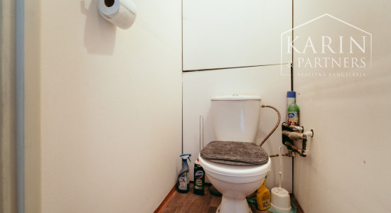 3i byt s dvoma balkónmi v blízkosti centra mesta Senica