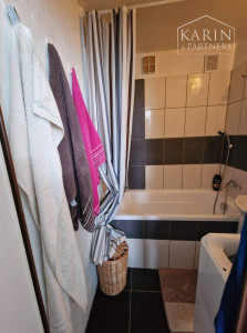 Priestranný 2-izbový Byt s Balkónom – Ul. Imatra, Zvolen (64 m²)