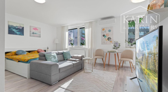 1-IZBOVÝ BYT S PRIESTRANNÝM BALKÓNOM | KLIMATIZACIA | PARKING | RAČA - RUSTAVELIHO