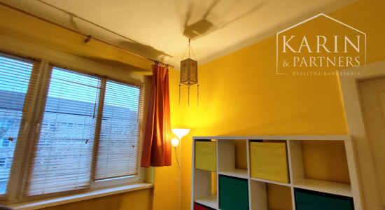 NA PRENÁJOM: 2 izbový byt, s výmerou 59m2 + terasa, NZ