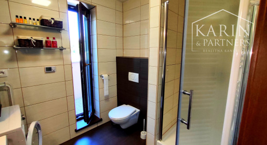 NA PREDAJ: Rodinný dom 5i, dvojgaráž, novostavba, Nové Zámky