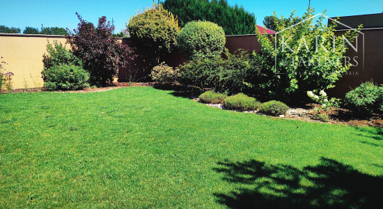 NA PREDAJ: Rodinný dom 5i, dvojgaráž, novostavba, Nové Zámky