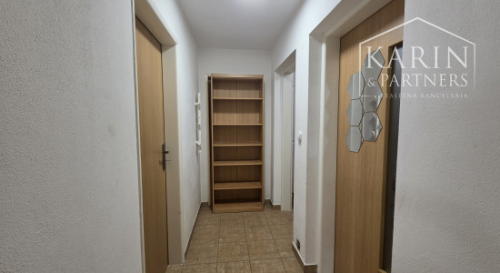 2 izbový byt v rodinnom dome, 90 m2, Ivanka pri Dunaji