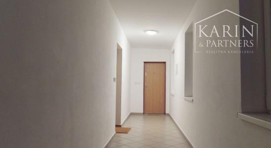 3-izbový byt s balkónom v centre obce Zohor | Školská ulica