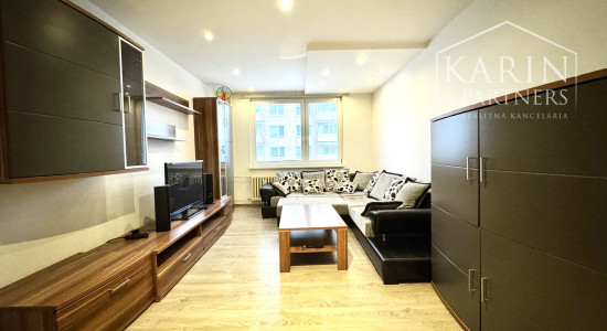 Väčší zrekonštruovaný 2-izbový byt s loggiou, Holíč - D. Rapanta