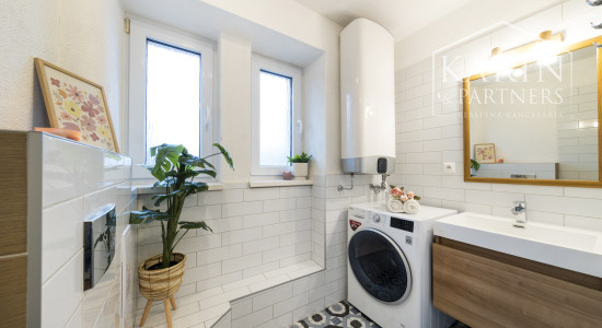 3-izbový byt v centre mesta, kompletná rekonštrukcia