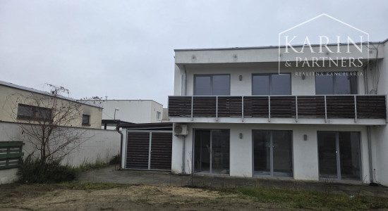 4 izbový RD s garážou, pozemok 372 m2, Ivanka pri Dunaji