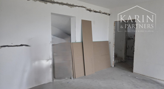 4 izbový RD s garážou, pozemok 372 m2, Ivanka pri Dunaji