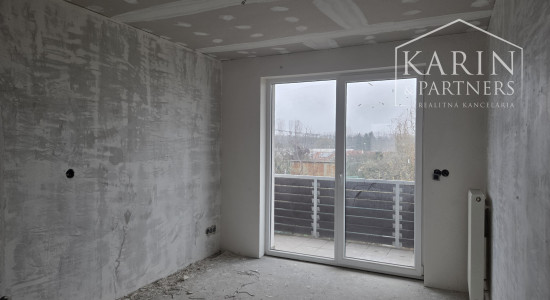 4 izbový RD s garážou, pozemok 347 m2, Ivanka pri Dunaji