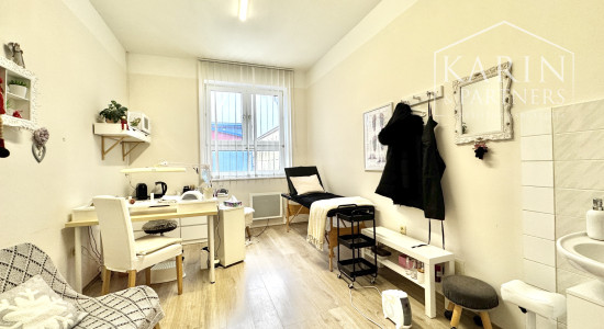 Prenájom MULTIFUNKČNÉHO priestoru v CENTRE mesta – 15 m²