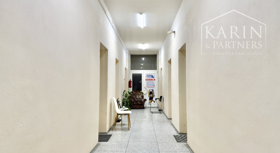 Prenájom MULTIFUNKČNÉHO priestoru v CENTRE mesta – 15 m²