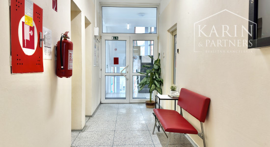 Prenájom MULTIFUNKČNÉHO priestoru v CENTRE mesta – 15 m²