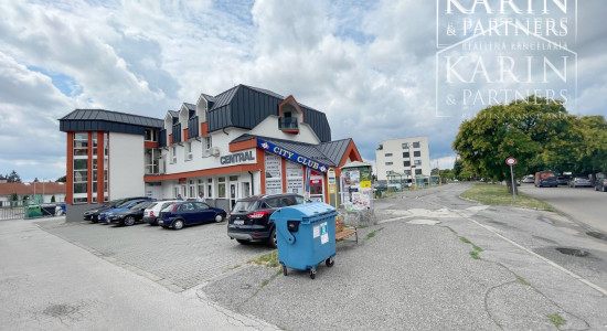 Prenájom MULTIFUNKČNÉHO priestoru v CENTRE mesta – 15 m²