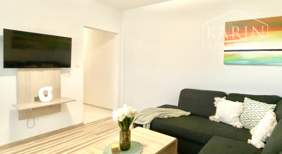 PRENAJATÉ!!! Prenájom novostavby  1-izbového bytu vo Vlčkovciach – plne zariadený, s loggiou