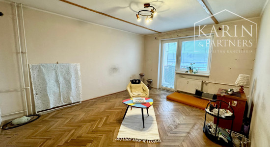 PRIESTRANNÝ 2i BYT, MIRKA NEŠPORA, HOLÍČ