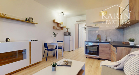 REZERVOVANÝ KOMPLETNE VKUSNE ZARIADENÝ 1I BYT S BALKÓNOM | SLNEČNICE POP